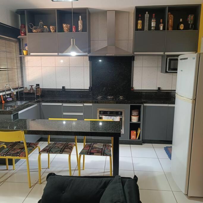 Gray House 4 Londrina - Pr Villa Exterior photo